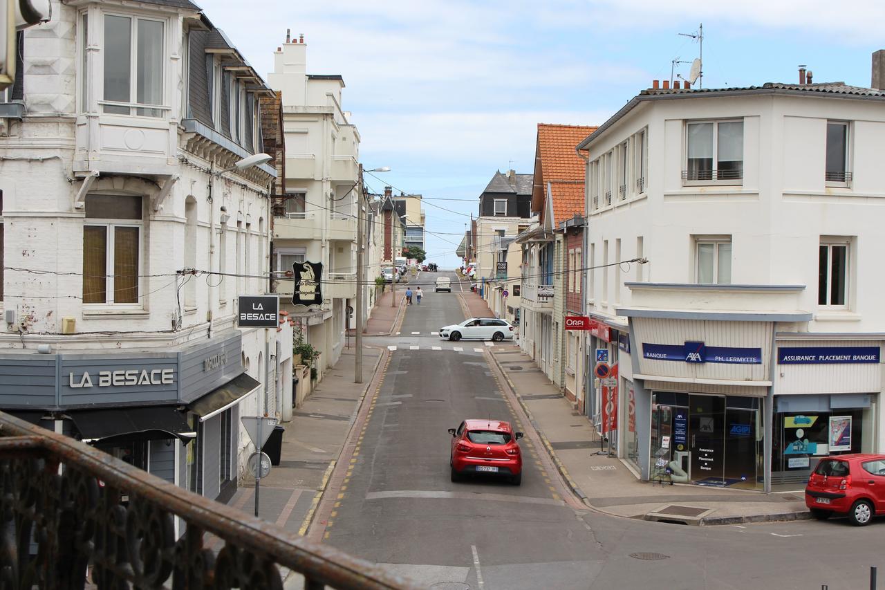 Le Voltaire Hotell Berck Eksteriør bilde